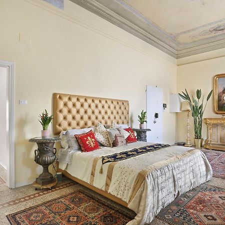 Lullaby Suite Near Palazzo Vecchio And Piazza Signoria -Hosted By Sweetstay Florença Exterior foto