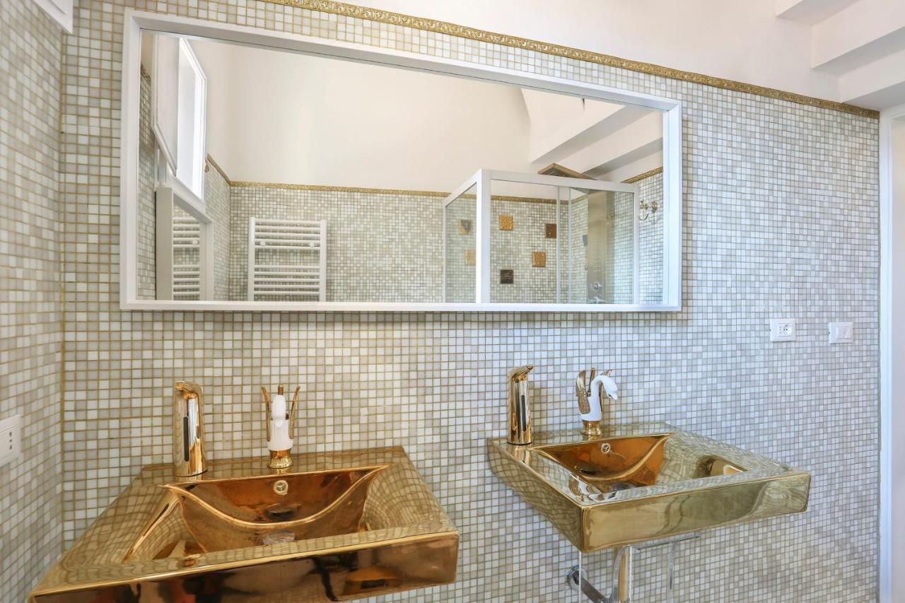 Lullaby Suite Near Palazzo Vecchio And Piazza Signoria -Hosted By Sweetstay Florença Exterior foto